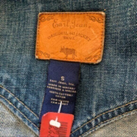 Earl Jean Distressed Patchwork Jean Jacket - Picture 14 of 16